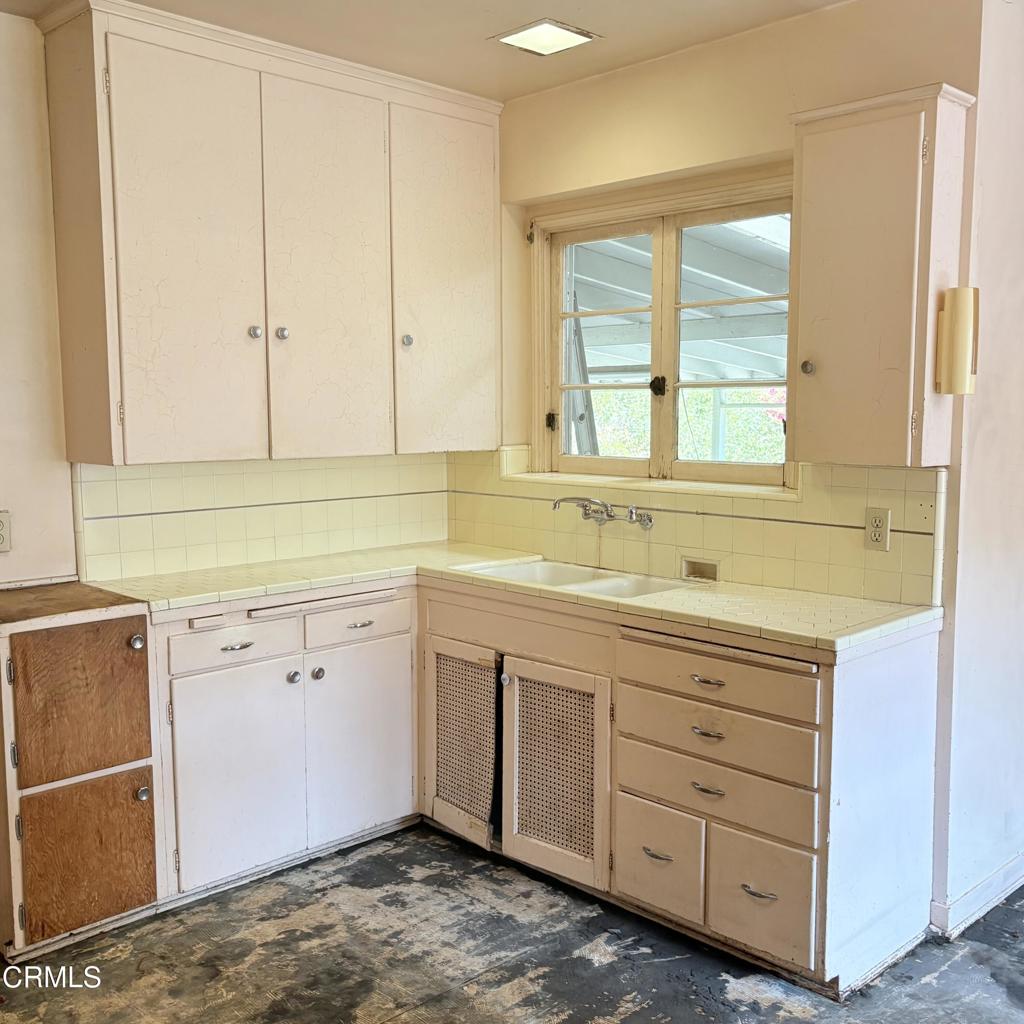 1000 Del Rey Avenue Pasadena, CA 91107 - Photo 9 of 23 IMG_0274