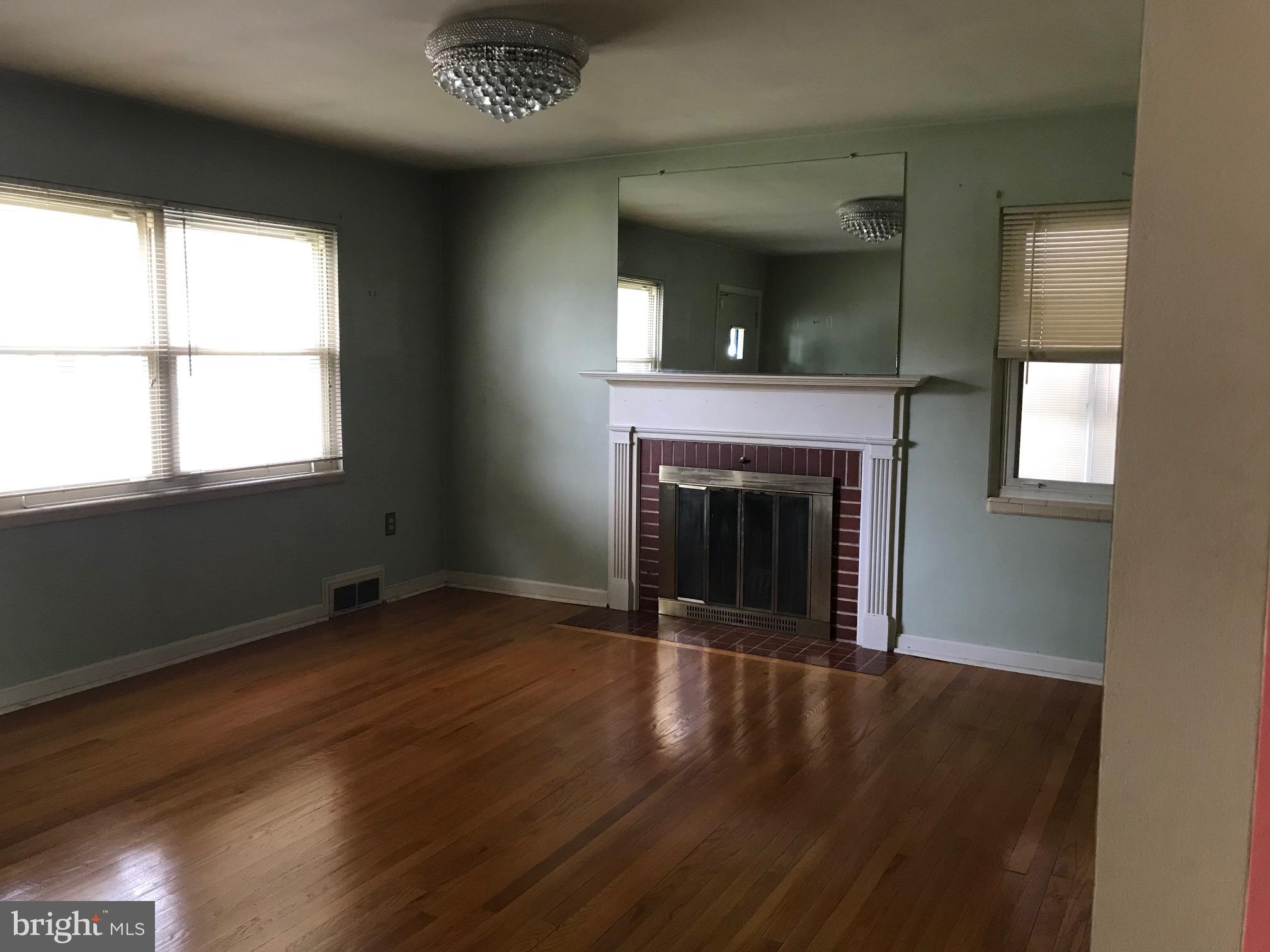 615 Biggs Avenue Frederick, MD 21702 - Photo 4 of 23