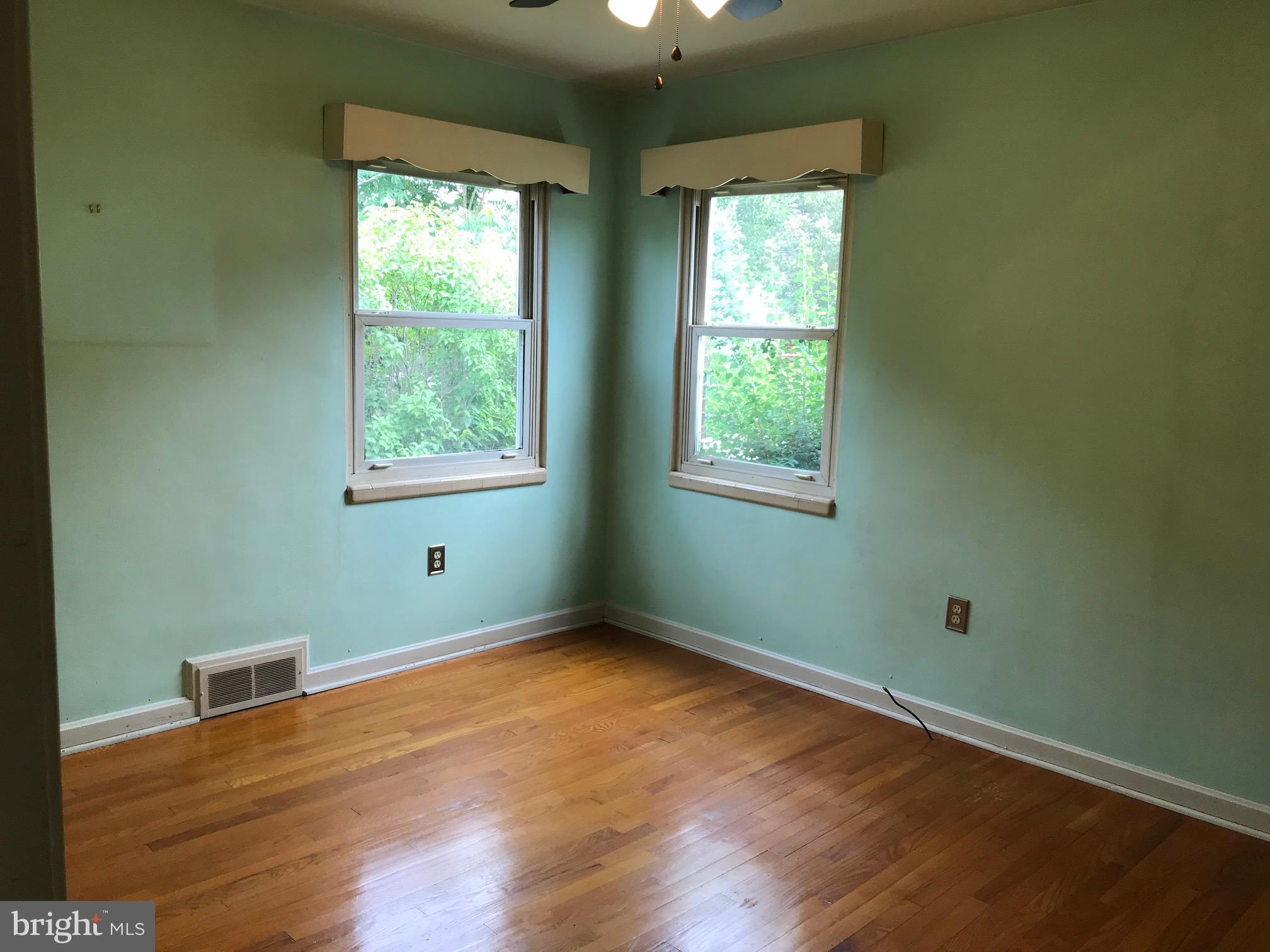 615 Biggs Avenue Frederick, MD 21702 - Photo 8 of 23