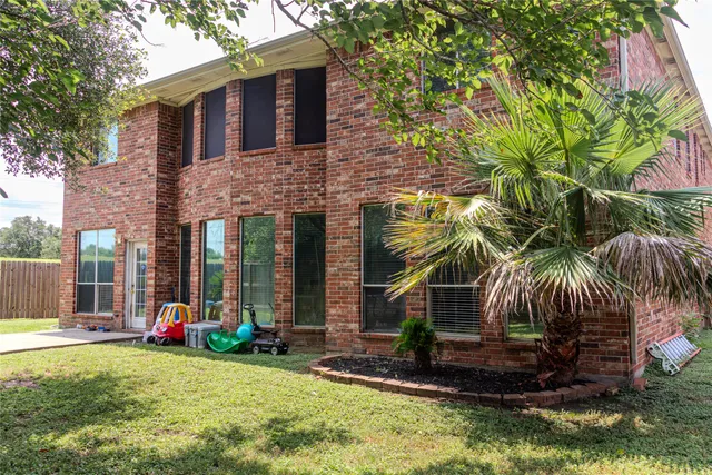 $485,000 | 10722 Trail Ridge Drive, Houston, TX 77064