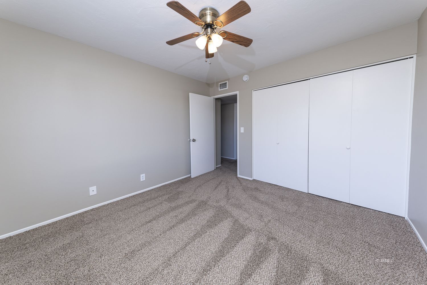 1129 Randall Street Ridgecrest, CA 93555 - Photo 18 of 32