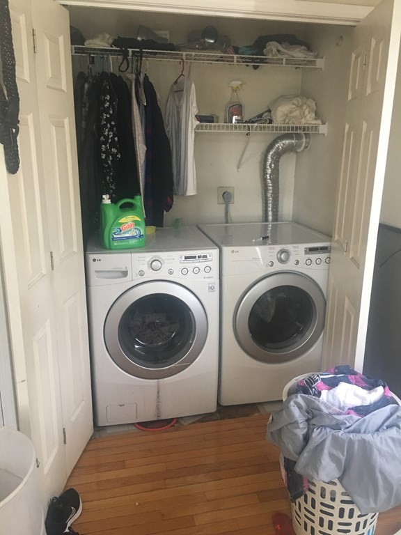 40 Hunters Run Place, Unit 40 Haverhill, MA 01832 - Photo 13 of 13 a utility room with dryer and washer