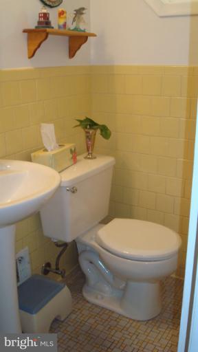 549 Maple Ridge Lane Odenton, MD 21113 - Photo 28 of 30 Bath