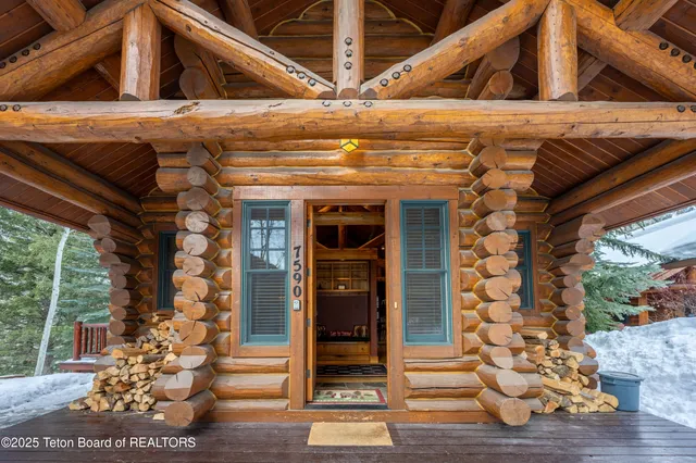 $6,600,000 | 7590 Obsidian Road, Teton Village, WY 83025