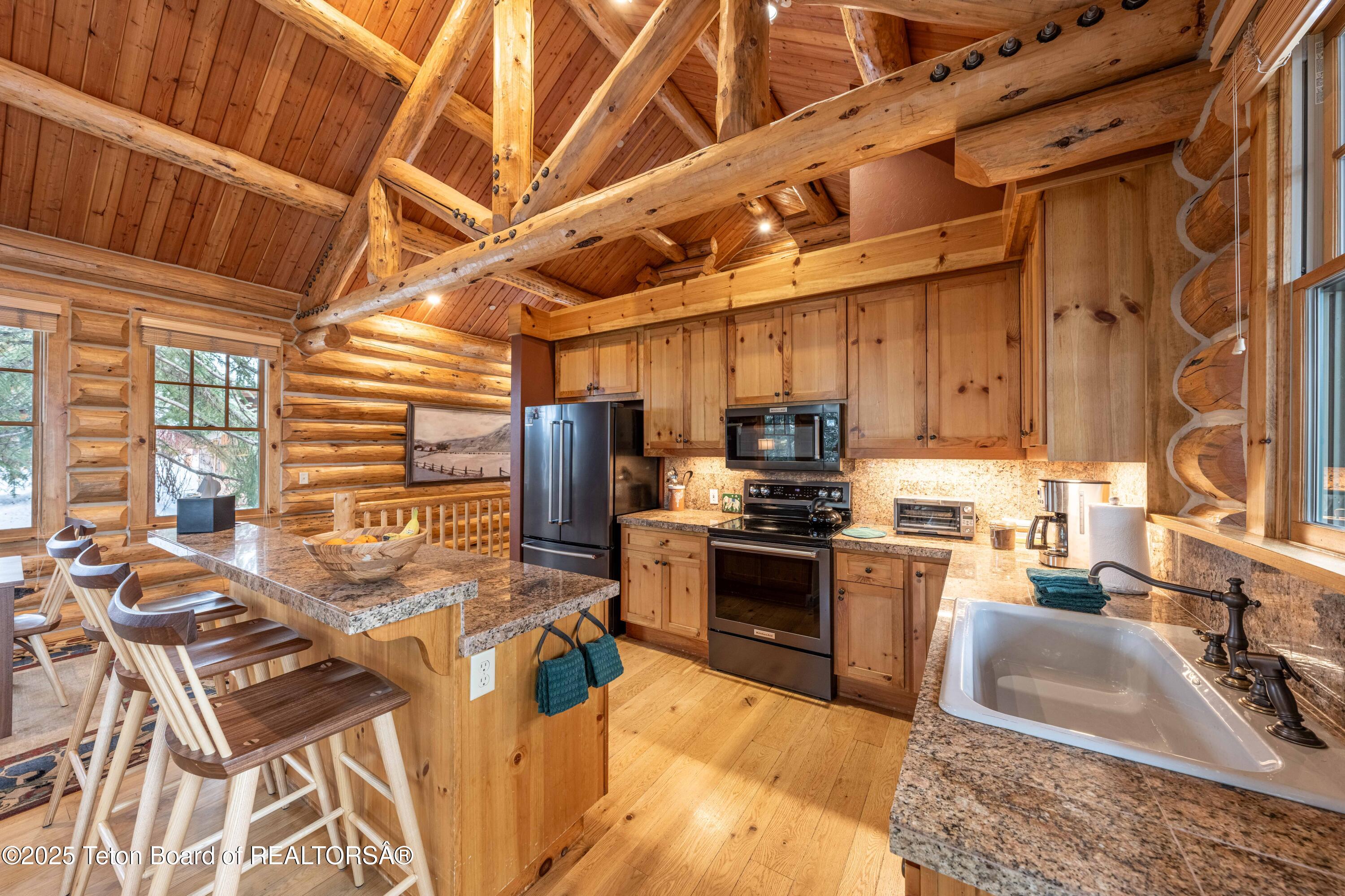 7590 Obsidian Road Teton Village, WY 83025 - Photo 8 of 24 Kitchen
