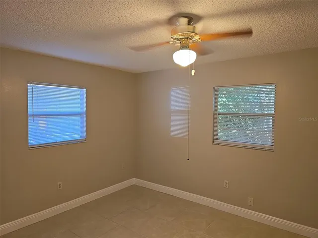 $2,200 | 7251 McGinnes Court, Weeki Wachee, FL 34613