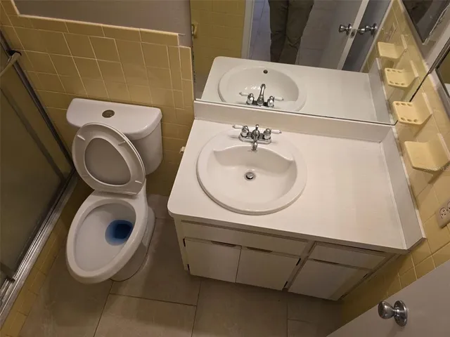 $2,200 | 7251 McGinnes Court, Weeki Wachee, FL 34613