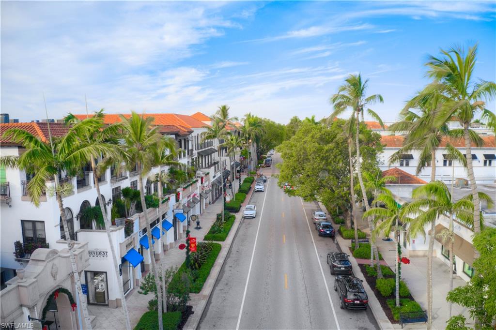 655 8th Avenue South, Unit 3 Naples, FL 34102 - Photo 44 of 48 a view of outdoor space and yard