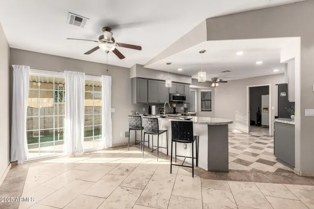 $1,950 | 540 South Stardust Lane, Apache Junction, AZ 85120