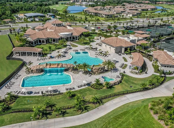 $2,200 | 16904 Vardon Terrace, Unit 301, Lakewood Ranch, FL 34211