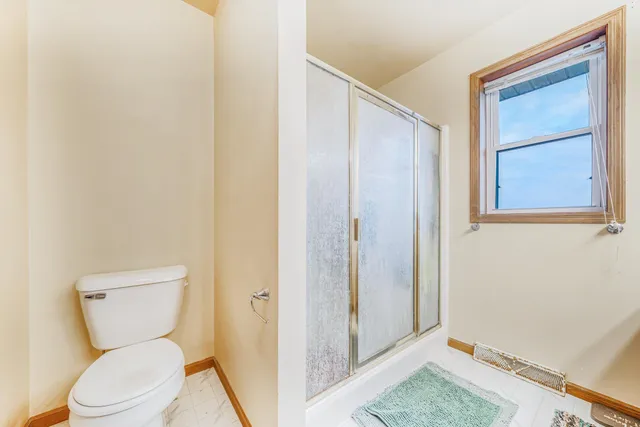 $575,000 | 1531 Waukau Road, Omro, WI 54963