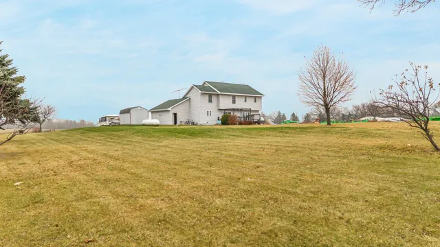 $575,000 | 1531 Waukau Road, Omro, WI 54963