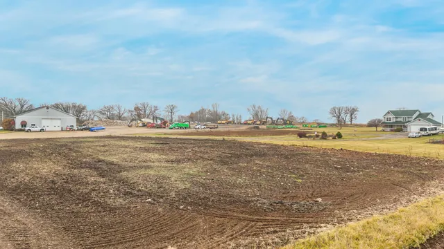 $575,000 | 1531 Waukau Road, Omro, WI 54963