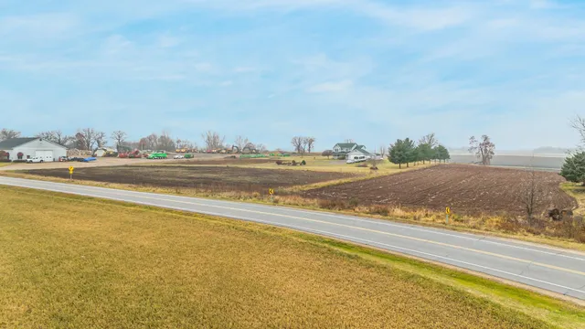 $575,000 | 1531 Waukau Road, Omro, WI 54963