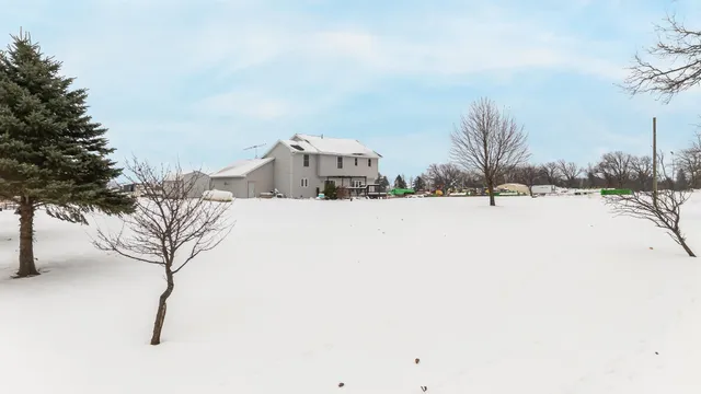 $575,000 | 1531 Waukau Road, Omro, WI 54963