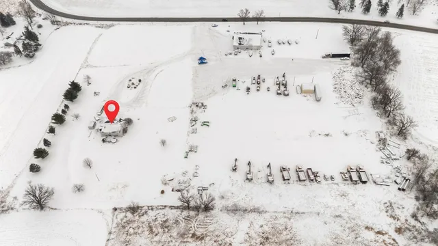 $575,000 | 1531 Waukau Road, Omro, WI 54963