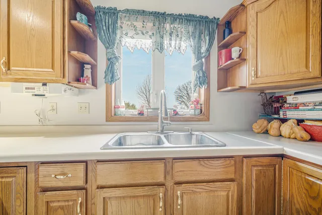 $575,000 | 1531 Waukau Road, Omro, WI 54963