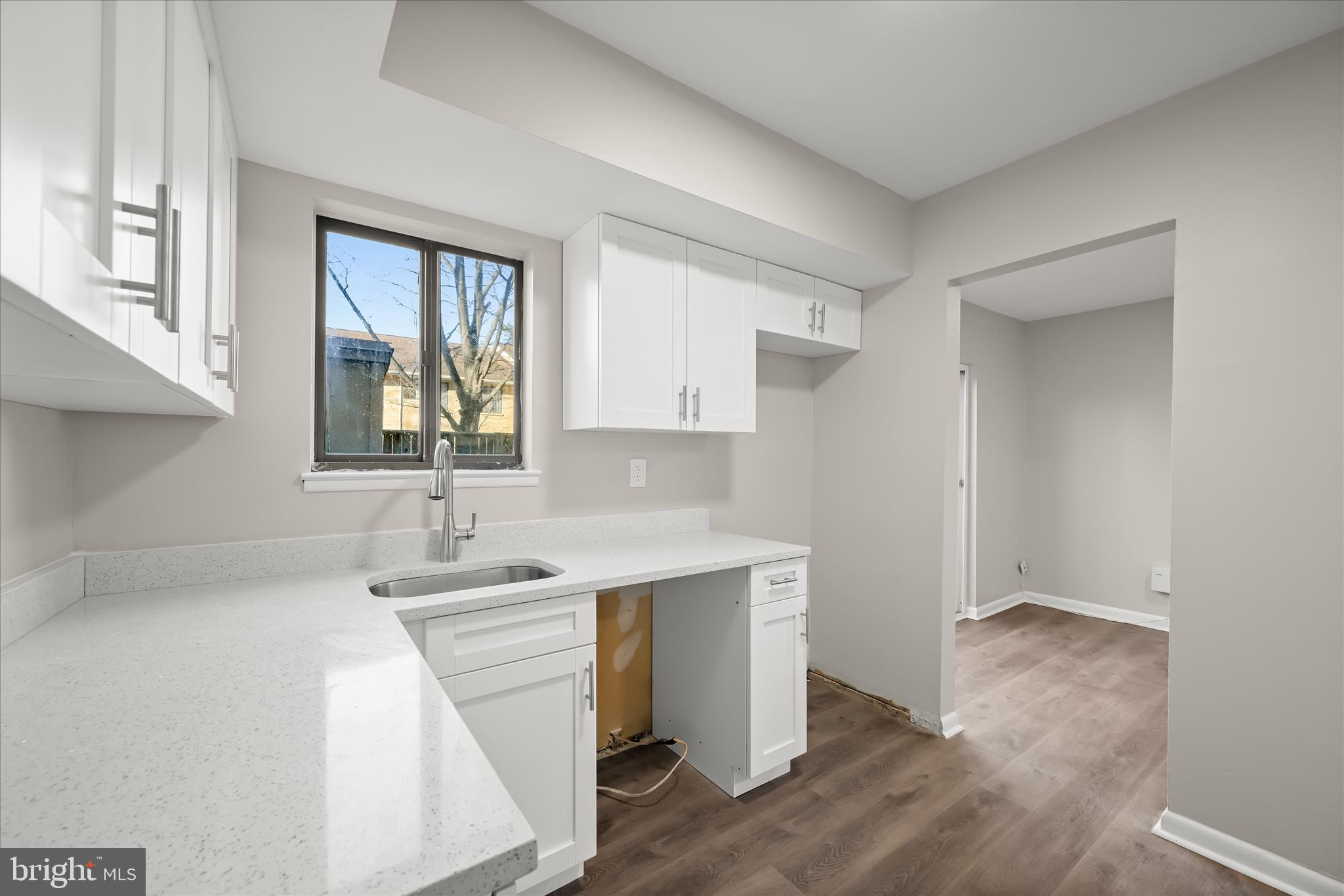 8869 Tamebird Court, Unit D T22 Columbia, MD 21045 - Photo 16 of 39 Updated kitchen