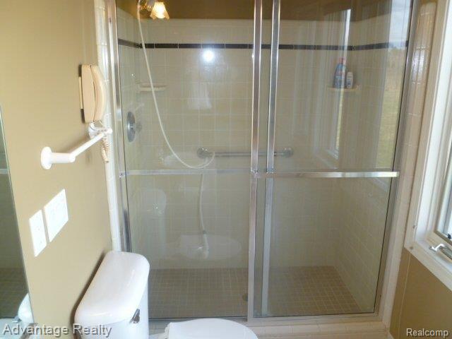 3211 Rochester Road Dryden, MI 48428 - Photo 19 of 25 P1010997.JPG