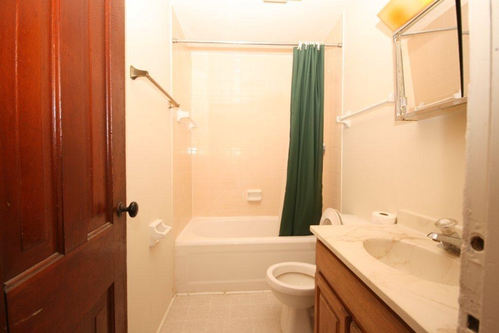 430 East Racine Street Jefferson, WI 53549 - Photo 7 of 10 Gallery Image 7