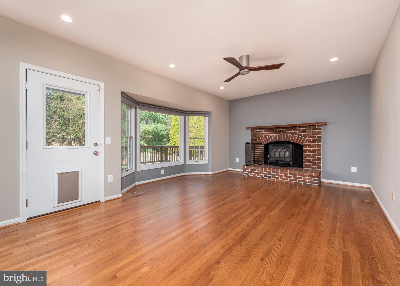 8140 Crest Road Laurel, MD 20723 - Photo 7 of 33 Gallery Image 7