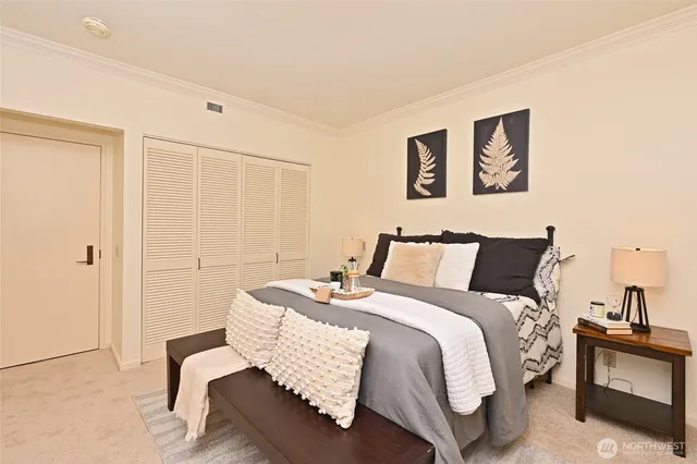 $625,000 | 1301 Spring Street, Unit 6D, Seattle, WA 98104