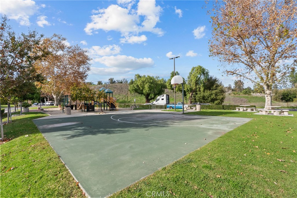 25736 Player Drive, Unit R4 Valencia, CA 91355 - Photo 19 of 25 Gallery Image 19