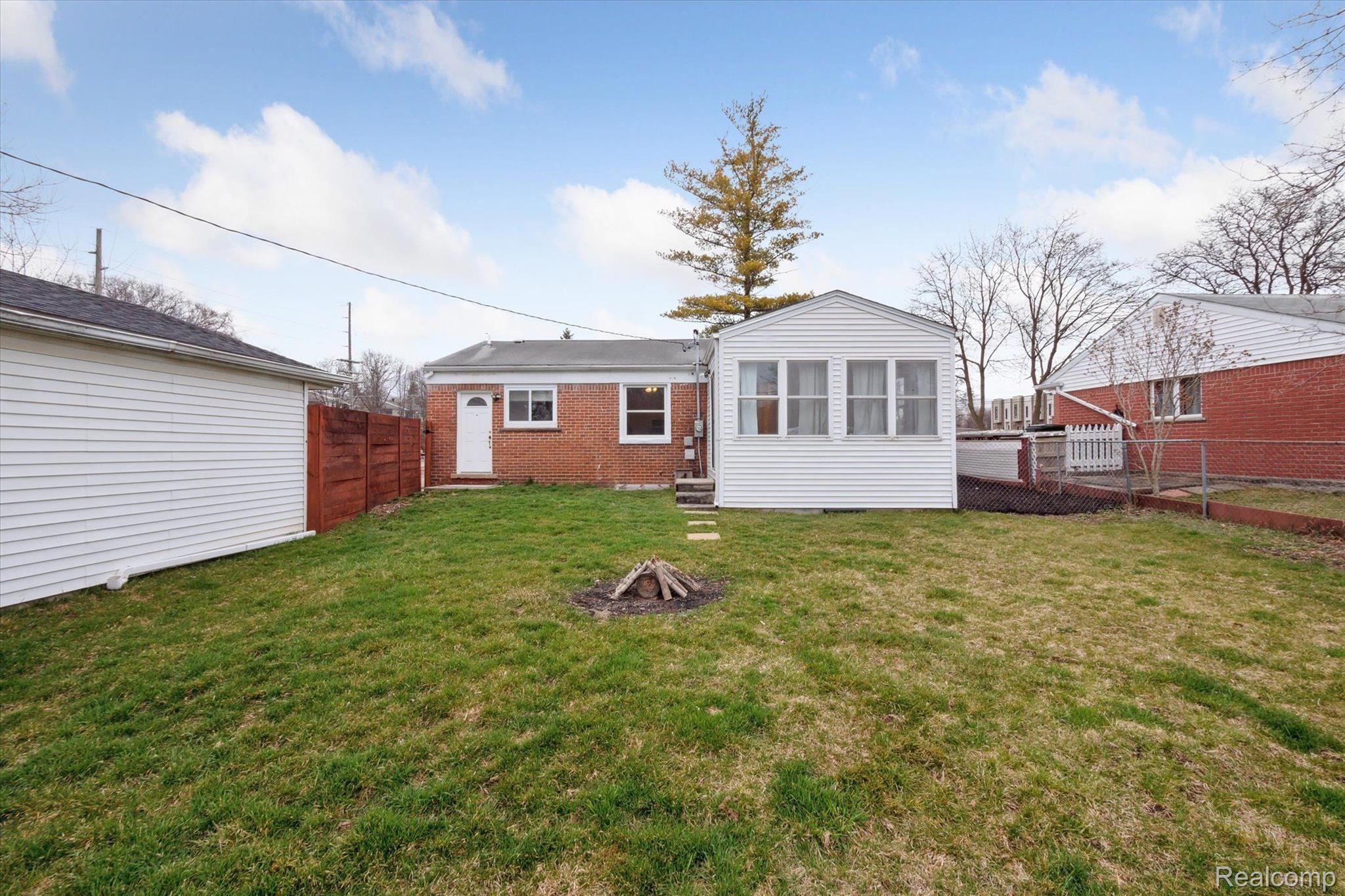 483 West Tienken Road Rochester, MI 48306 - Photo 47 of 48 Gallery Image 47