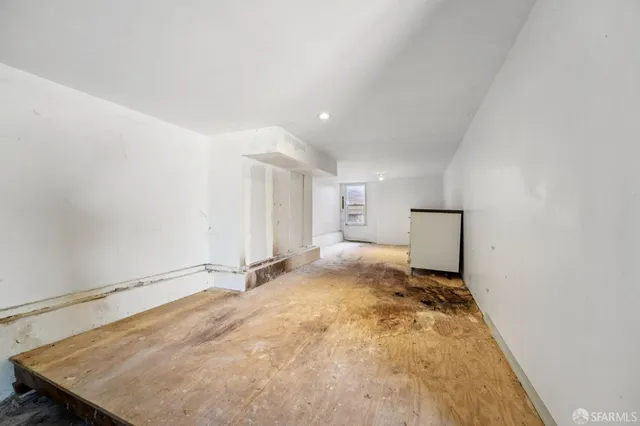 $949,000 | 178 Allison Street, San Francisco, CA 94112