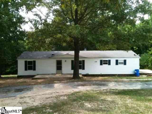 450 Rolling Hills Road Gray Court, SC 29645 - Photo 1 of 8