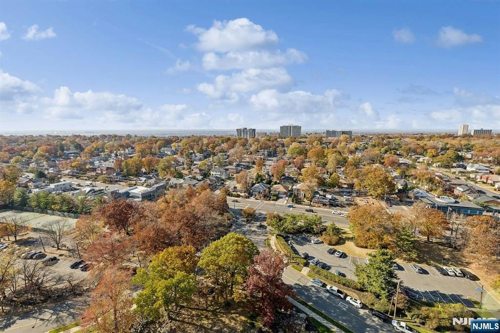 6 Horizon Road, Unit 1508 Fort Lee, NJ 07024 - Photo 40 of 46 an aerial view of multiple house