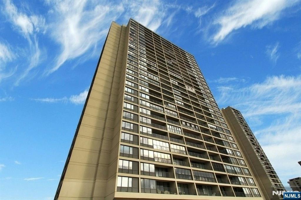 6 Horizon Road, Unit 1508 Fort Lee, NJ 07024 - Photo 46 of 46 a front view of a building