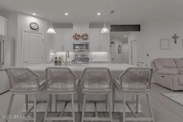 $2,950 | 217 Tower Court, St. Augustine, FL 32092