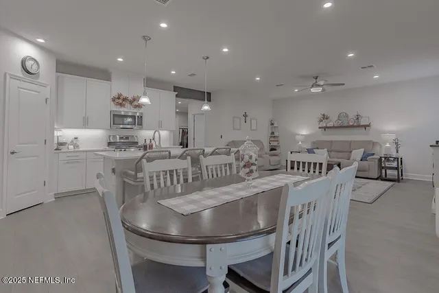 $2,950 | 217 Tower Court, St. Augustine, FL 32092