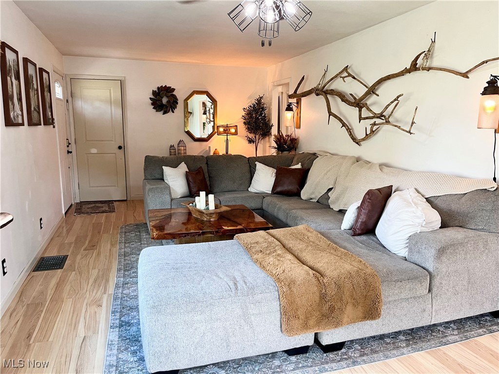 54340 Bracken Road Bridgeport, OH 43912 - Photo 6 of 29 Living room with hardwood / wood-style floors and ceiling fan