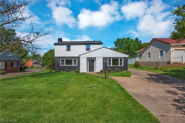 $329,900 | 1425 Marion Avenue, Zanesville, OH 43701