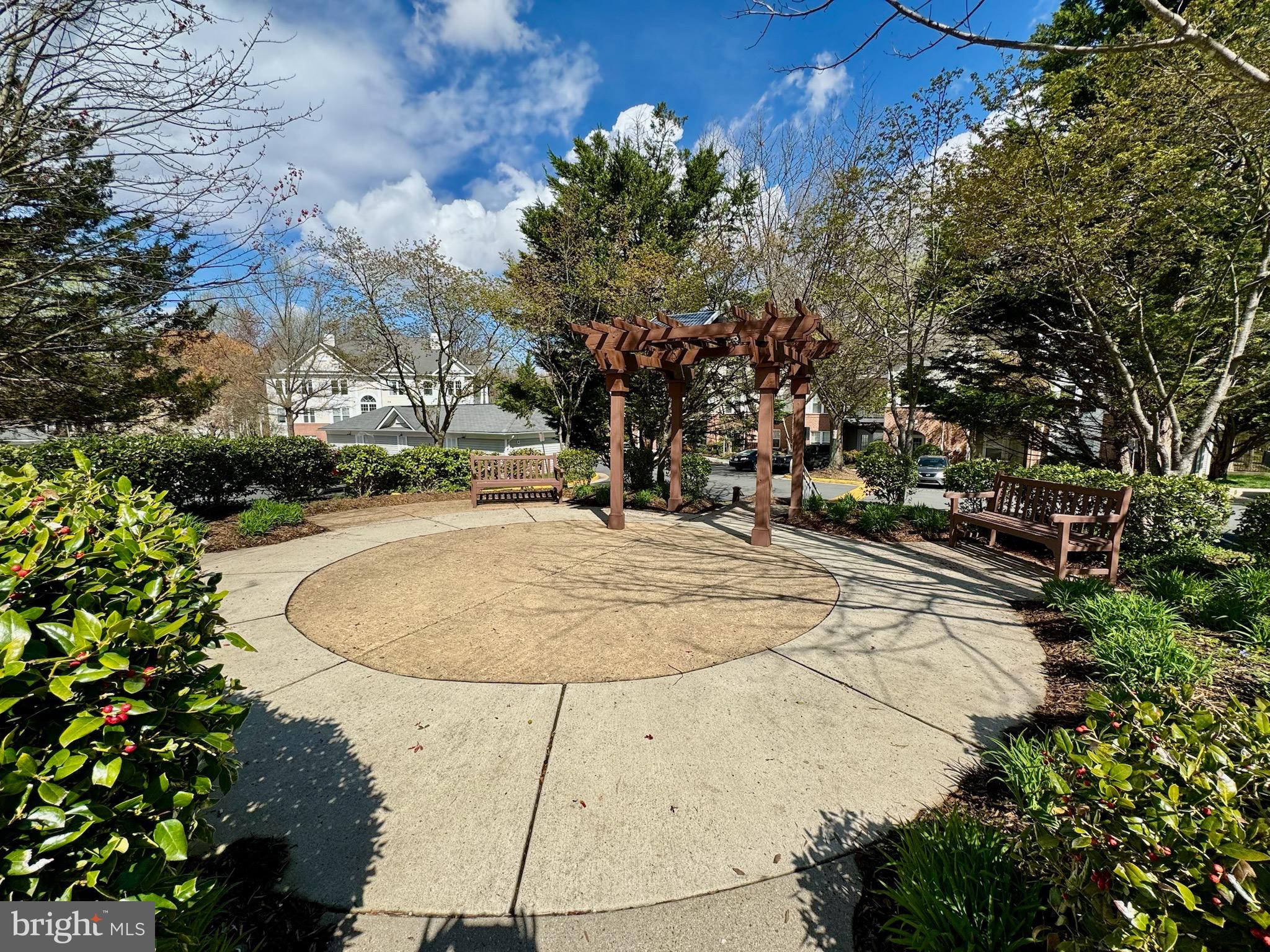 1515 North Point Drive, Unit 201 Reston, VA 20194 - Photo 35 of 37