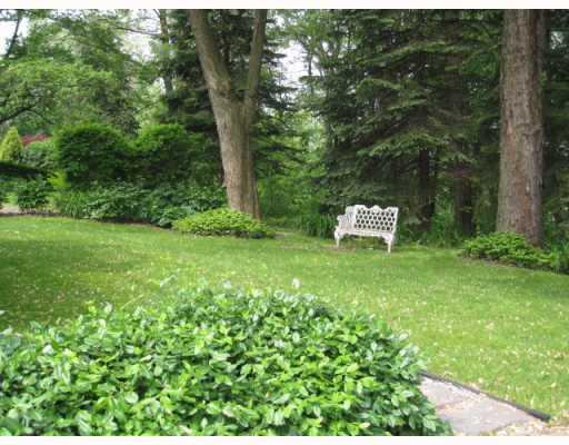 408 Edgewood Road Forest Hills, PA 15221 - Photo 13 of 13 Yard/Garden.