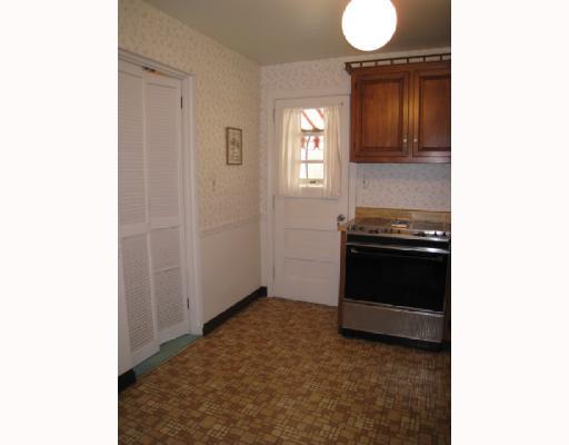 408 Edgewood Road Forest Hills, PA 15221 - Photo 7 of 13 Kitchen.