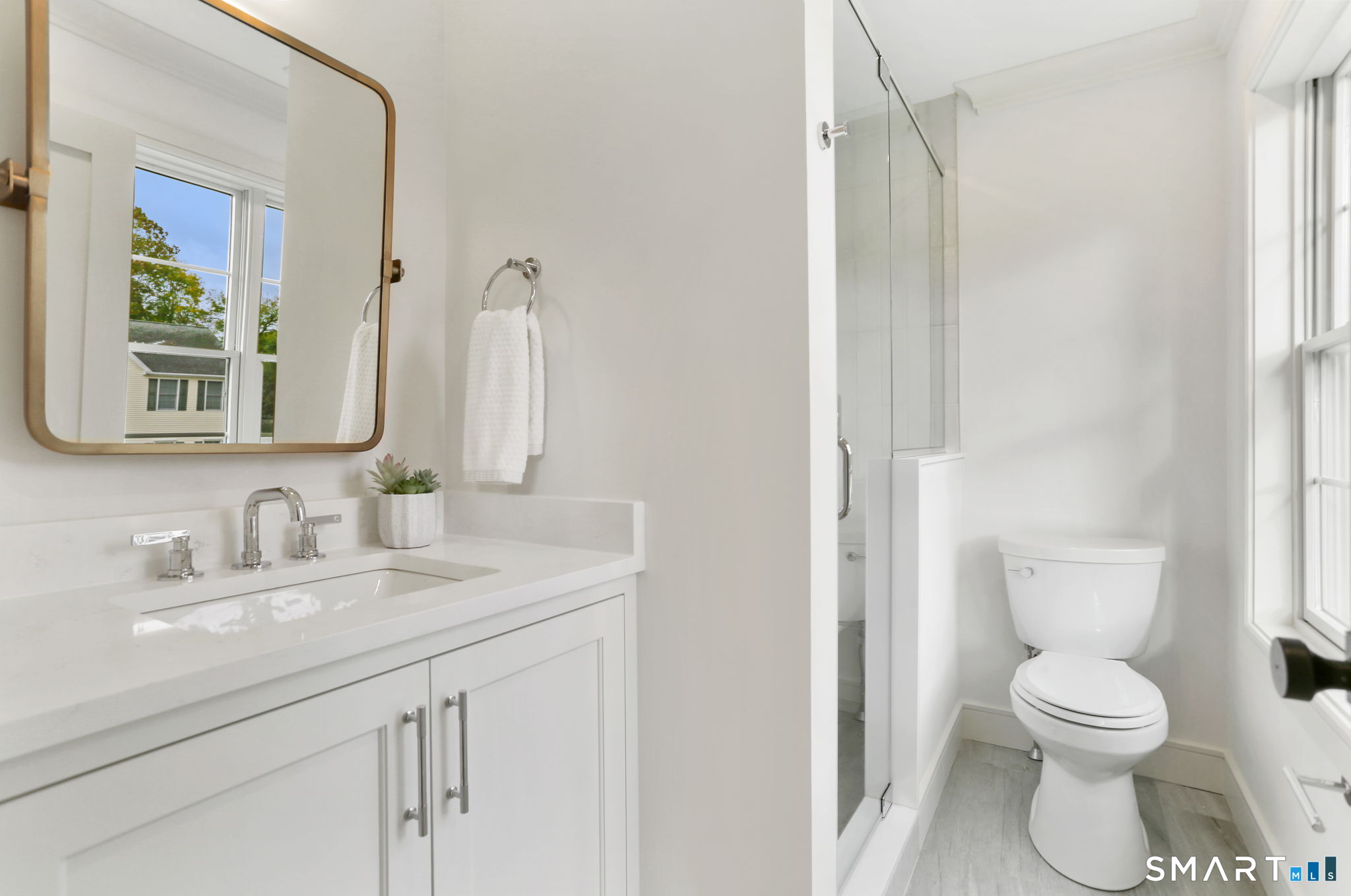 15 Barton Road Fairfield, CT 06824 - Photo 27 of 35