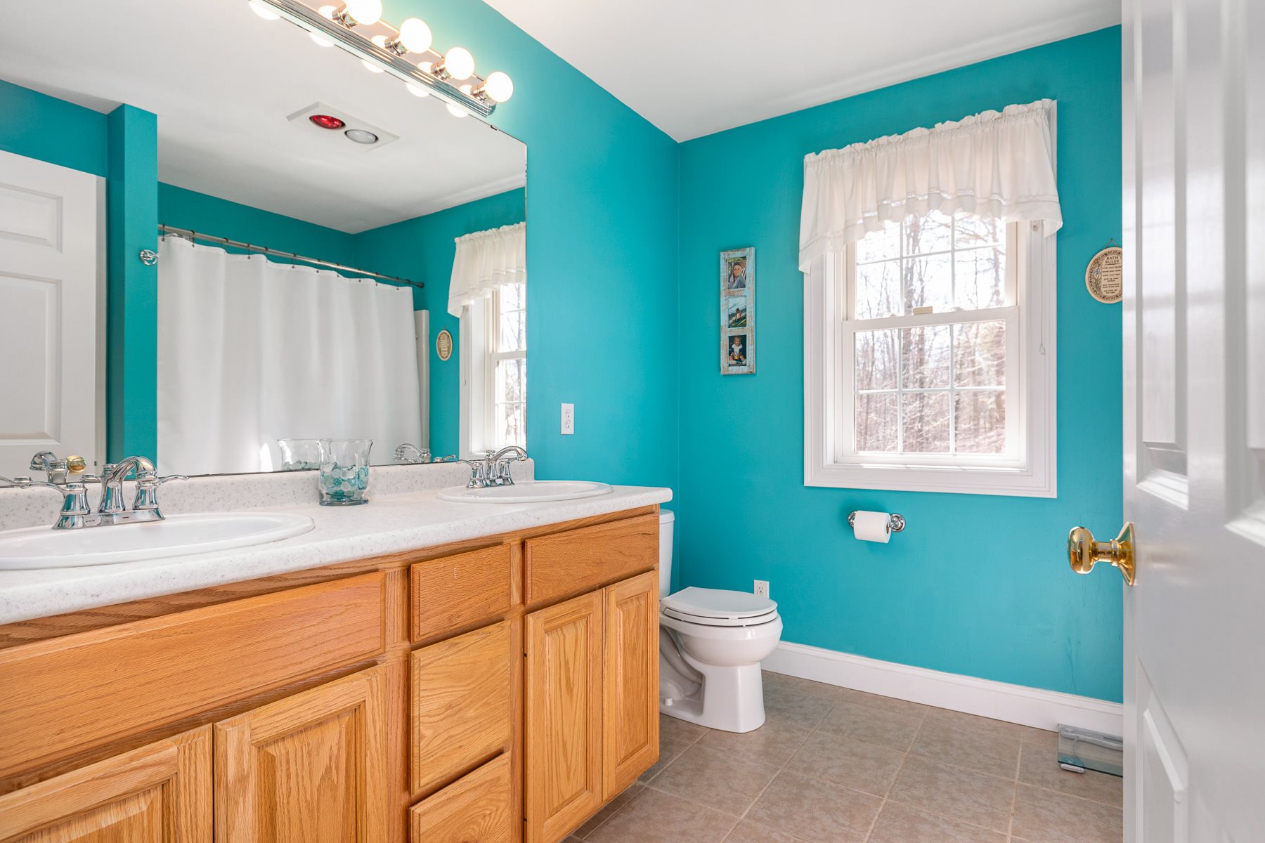 8 Wiggin Way Stratham, NH 03885 - Photo 23 of 40