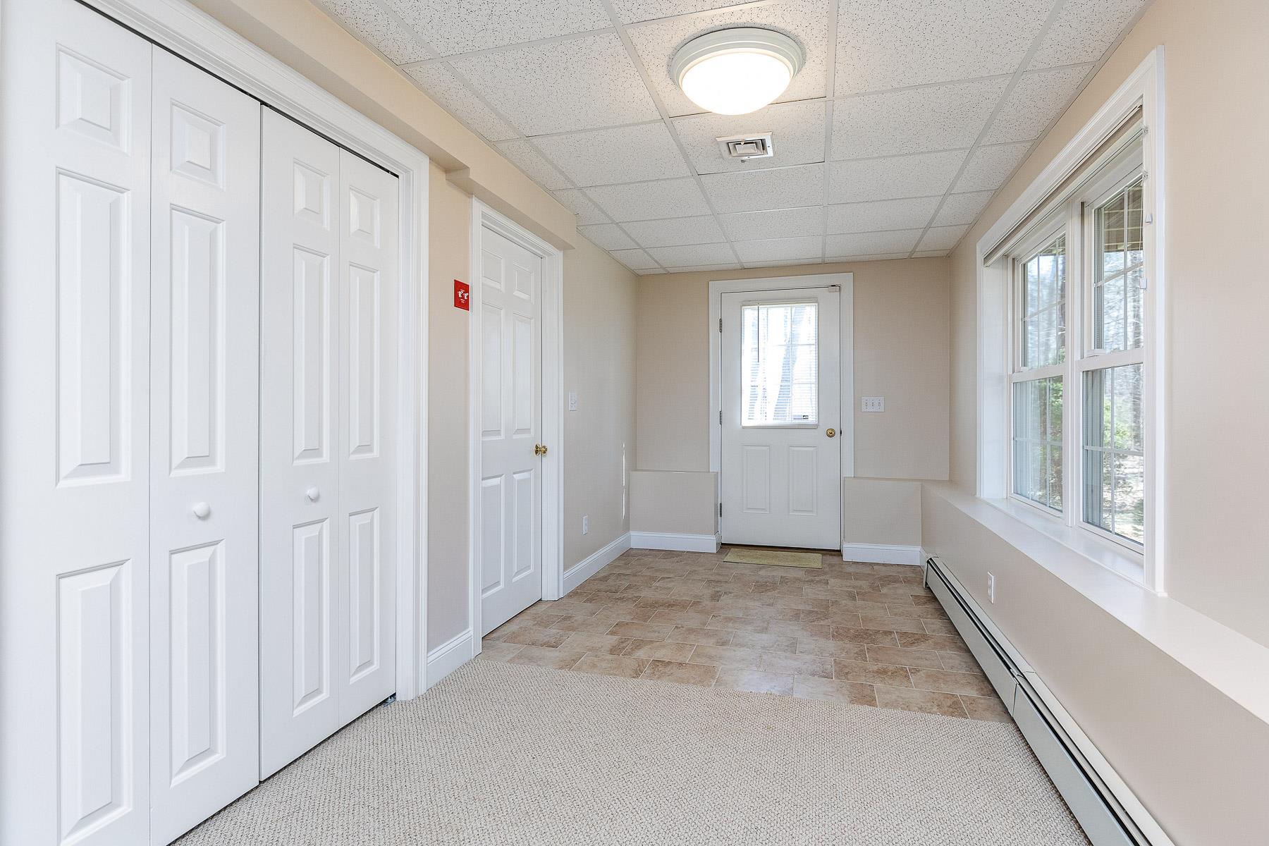 8 Wiggin Way Stratham, NH 03885 - Photo 28 of 40
