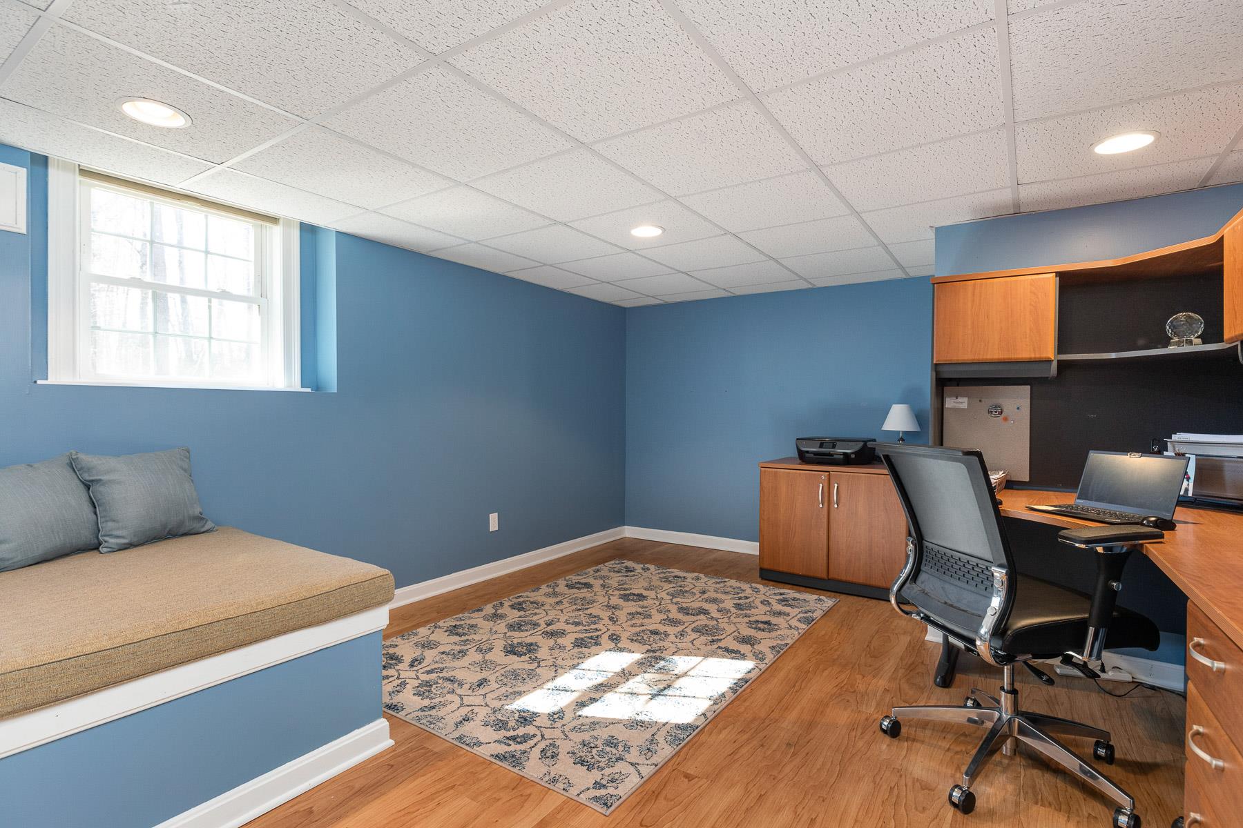 8 Wiggin Way Stratham, NH 03885 - Photo 30 of 40