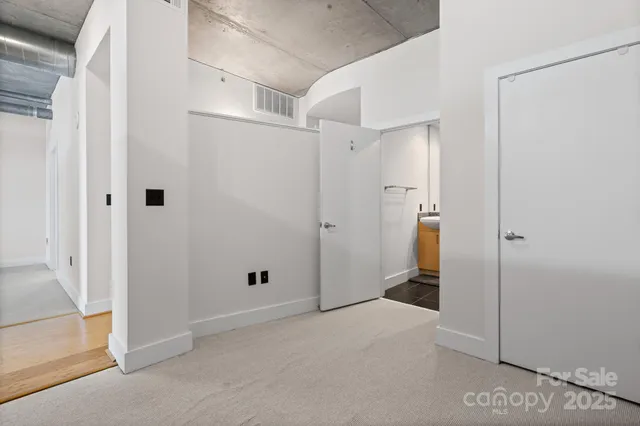 a view of empty room