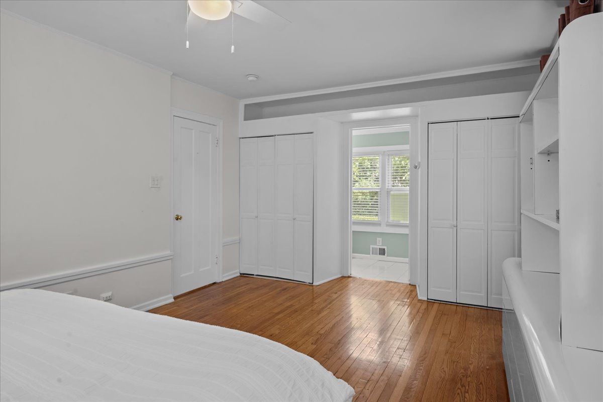 262 Maple Hill Road Glencoe, IL 60022 - Photo 15 of 27 Gallery Image 15