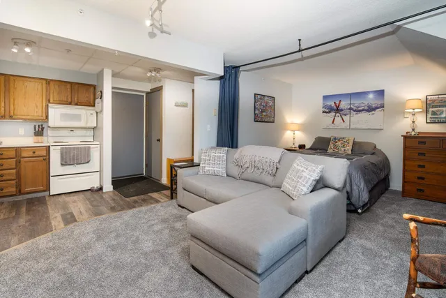 $79,000 | 135 East Mountain Road, Unit 1F7, Killington, VT 05751