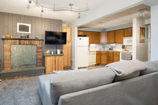 $79,000 | 135 East Mountain Road, Unit 1F7, Killington, VT 05751