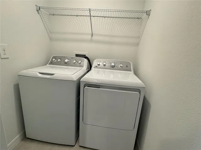 $2,100 | 9333 Bonita Mar Drive, Parrish, FL 34219