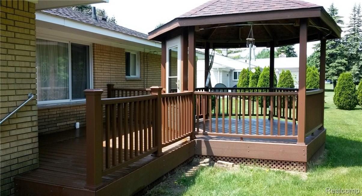 1195 Torpey Road Troy, MI 48083 - Photo 38 of 39 Deck and Gazebo - another view.