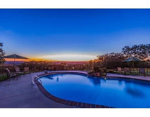 6 Noahs Way Sterling, MA 01564 - Photo 2 of 40